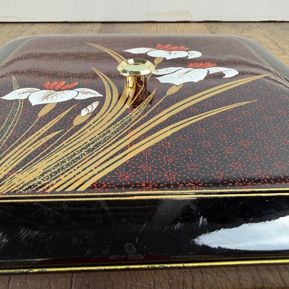 Vintage Japanese Black Lacquer Bento Box Gold Iris Floral‎ Divided Tray Lid